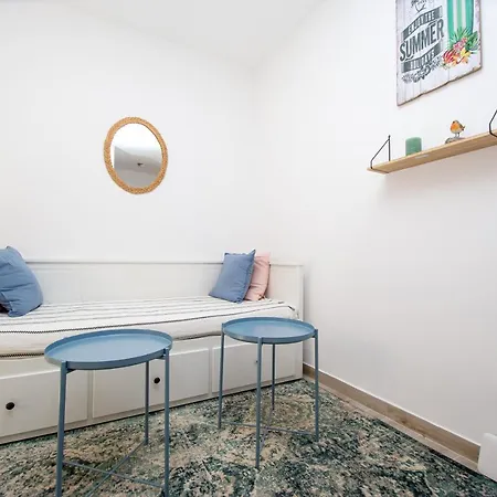 Nadja Apartamento Budva